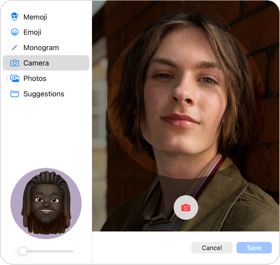 Options relatives à l’image du compte&nbsp;Apple avec Caméra sélectionné dans la barre latérale et une personne qui pose dans le viseur.